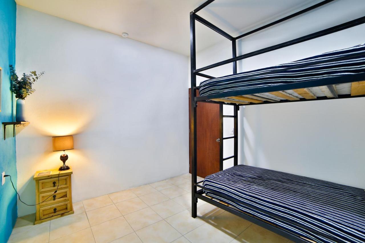 Hostal Ten To Ten Puerto Vallarta Kültér fotó